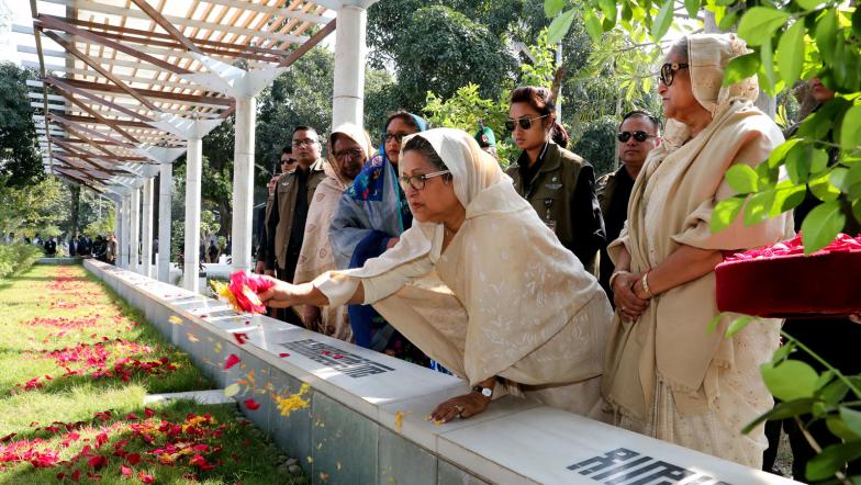 প্রধানমন্ত্রীর শ্রদ্ধা