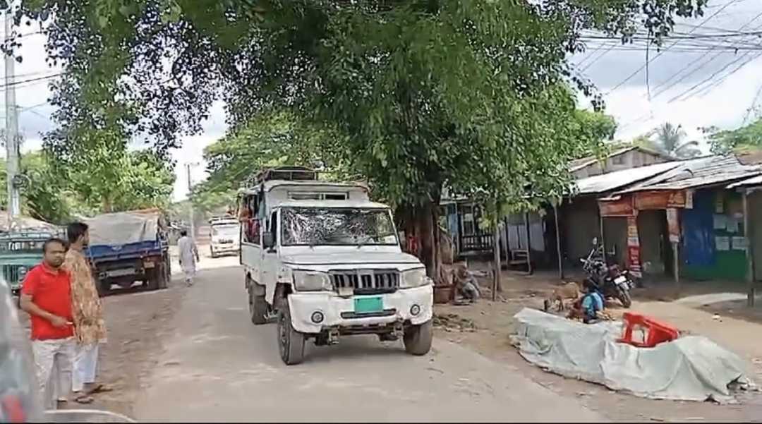 বন্যার কারনে সাজেকে আটকা পড়া পর্যটকরা ফিরেছেন নিরাপদে